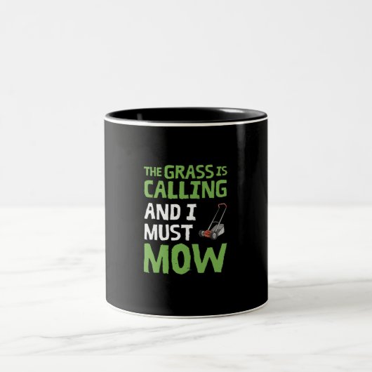 Rasenmäher - das Gras ruft und ich muss mähen Zweifarbige Tasse (Mittel)