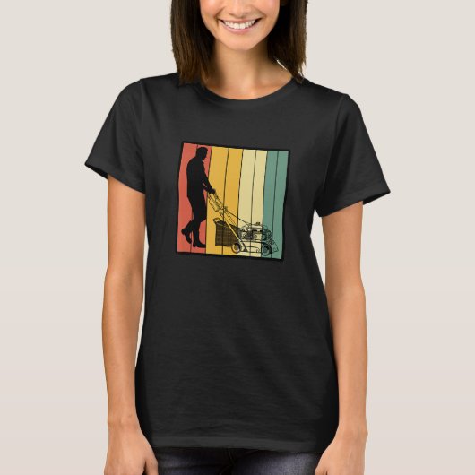 Rasenmäherei im Retrobereich T-Shirt (Vorderseite)