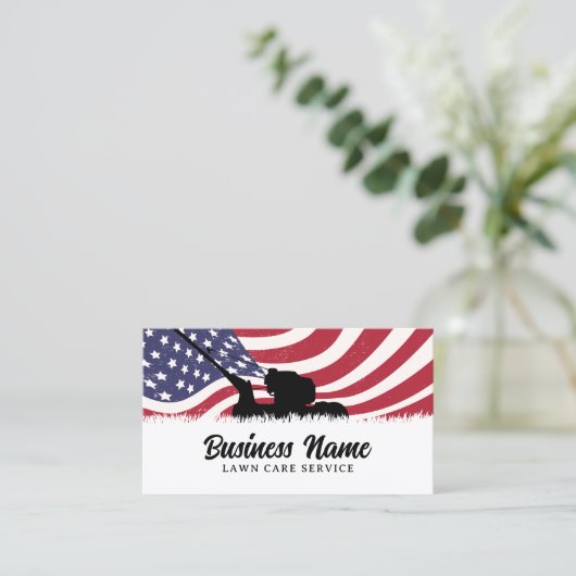 Rasenpflege Landscaping Service Schlicht Patriotic Visitenkarte (Stehend Vorderseite)