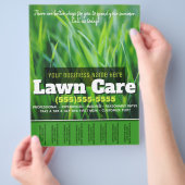 Rasenpflege. Maßgeschneiderte Werbeunterlagen Flyer (Hand)