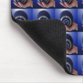 Rasenschüsseln, brauchen Hand, Mousepad (Ecke)