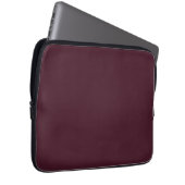 Raspberry Burgundy, Solid Burgundy Laptopschutzhülle (Vorne Rechts)