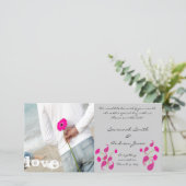 Raspberry Paisley & Gerbers auf Grau Save the Date (Stehend Vorderseite)