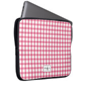 Raspberry Pink Gingham Kariert Pattern Monogram Laptopschutzhülle (Vorne Rechts)