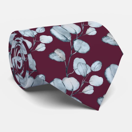 Raspberry Red Dusty Blue Eucalyptus Wedding Krawatte (Gerollt)