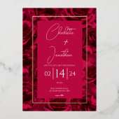 Raspberry Rose Garden Floral Wedding Gold Folieneinladung (Vorderseite)