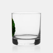 Rasta schwarze Frau in rot-gelb-grün Whiskyglas (Links)