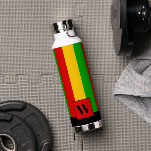 Rasta Striped Monogram Reggae Trinkflasche (Fitnessstudio (gedreht))