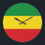 Rastafarian Flag Rasta Äthiopian Große Wanduhr<br><div class="desc">Rot,  Grün und Gelb sind die Fahne von Rastafarianismus,  aber auch eine Flagge von Äthiopien. Hier ist ein hochwertiges Rasta-Geschenk und ein großartiges Design für alle rastafarians. Besuchen Sie unseren Shop,  um coole Rasta-Geschenke und andere Weltfahne Geschenkideen zu finden.</div>
