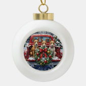 Rat Terrier Christmas Red Truck Holiday Keramik Kugel-Ornament (Vorderseite)