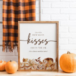Rate, wie viele Kisses Poster<br><div class="desc">Rate mal,  wie viele Kisses Poster. Dieses elegante "raten Sie,  wie viele Küsse"-Brautparty-Poster besticht durch einen wunderschönen Rahmen aus handbemalten bohfarbigen Orange- und Terrakotta-Blätter,  cremefarbenen und beigen Dahlien sowie hübschen rostfarbenen Rose auf weißem Hintergrund. Finden Sie passende Artikel in der Herbst Romance Brautparty Collection.</div>