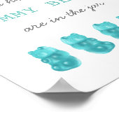 Ratet mal, wie viele Gummibären blaues Spielzeiche Poster (Ecke)