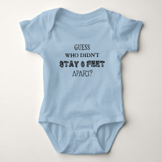 Ratet, wer nicht 10 Meter neben Baby Bodysuit Blei Strampler