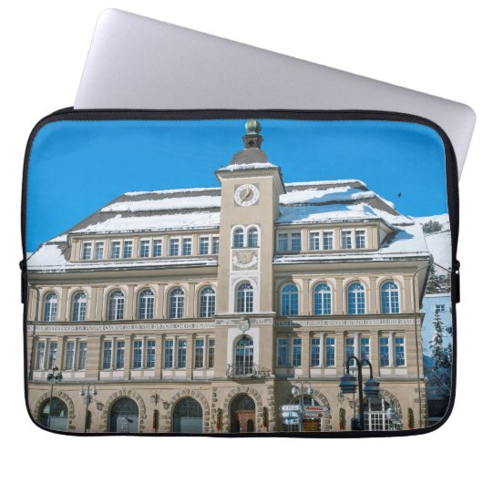 Rathaus in St. Moritz Laptopschutzhülle (Vorderseite)
