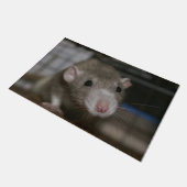 Rattenrat Fußmatte (Schrägansicht)