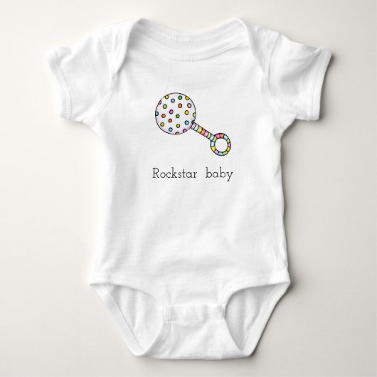 Rattle Baby Strampler (Vorderseite)