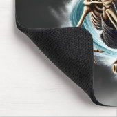 Rattle & Roll Skateboard Mousepad (Ecke)