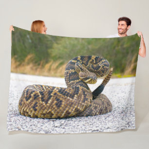 RATTLE SNAKE FLEECEDECKE