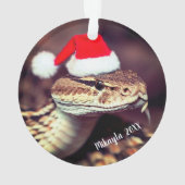 Rattlesnake in Weihnachtsmannmütze Ornament (Rückseite)