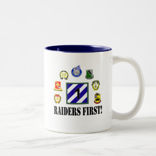 Räuber zuerst! Kaffee-Tasse Zweifarbige Tasse