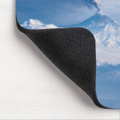 Rauch aus dem Vulkan Kliuchevskoi. Mousepad (Ecke)