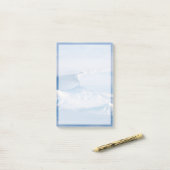 Rauch aus dem Vulkan Kliuchevskoi. Post-it Klebezettel (Auf Schreibtisch)