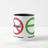 Rauchen verboten. Vaping gewährte Tasse (Zentrum)