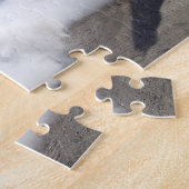 Rauchender roter Lieferwagen am Puzzle (Seite)