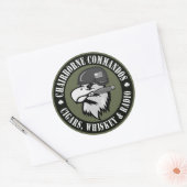 Rauchendes Eagle rund Runder Aufkleber (Umschlag)