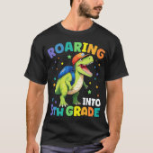 Räuchernder Dinosaurier der 5. Klasse, um zurück z T-Shirt (Vorderseite)