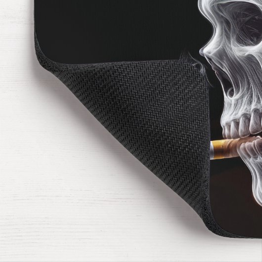 Rauchschädel mit Zigarette Mousepad (Ecke)