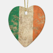 Raue gealterte Vintage irische Flagge Keramikornament (Links)