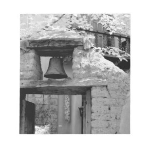 Rauer Adobe-Glocke im Eingangsbereich, Santa Fe, N Notizblock