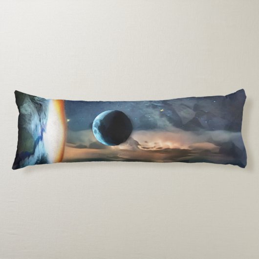 Raum, Mond und Erde Seitenschläferkissen (Vorderseite)