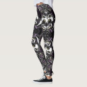 "Raum oder Ausdruck", Leggings der Frau (Links)