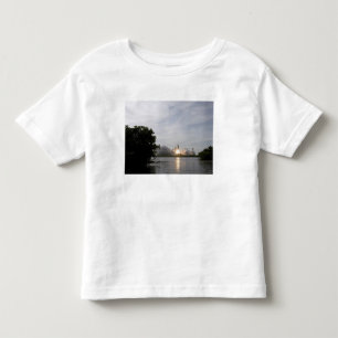 Raumfähre-Bemühung hebt 3 weg Kleinkind T-shirt