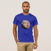 Raumfahrer mit Kleinhund T-Shirt (Vorne ganz)