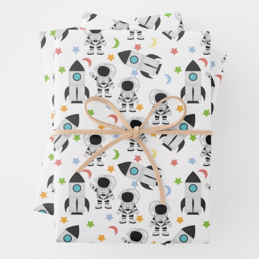 Raummuster für Astronauten und Raketen Geschenkpapier Set (Beispiel)