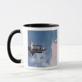 Raumschiff-Endeavour 19 Tasse (Links)