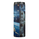 Raumschiffe und Astronaut im Weltraum Thermosbecher (Rückseite)