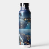 Raumschiffe und Astronaut im Weltraum Trinkflasche (Links)