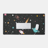 Raumschiffe und Planeten auf schwarz Schreibtischunterlage (Tastatur & Maus)