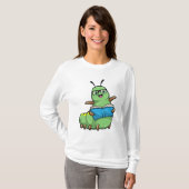Raupe als Nerd mit Buch & Brille T-Shirt (Vorne ganz)