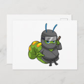 Raupe als Ninja mit Schwert Postkarte (Vorne/Hinten)