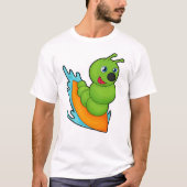 Raupe als Surfer mit Surfboard T-Shirt (Vorderseite)