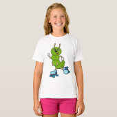 Raupe auf Inline-Skaten mit Roller-Skaten T-Shirt (Vorne ganz)