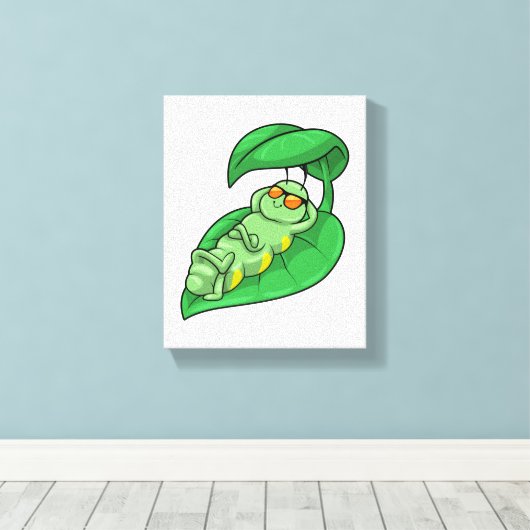 Raupe mit Leaf Leinwanddruck (Insitu (Holzboden))