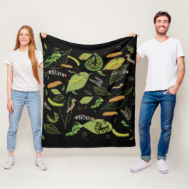 Raupe und Blätter, schöne Gartenkunst Fleecedecke
