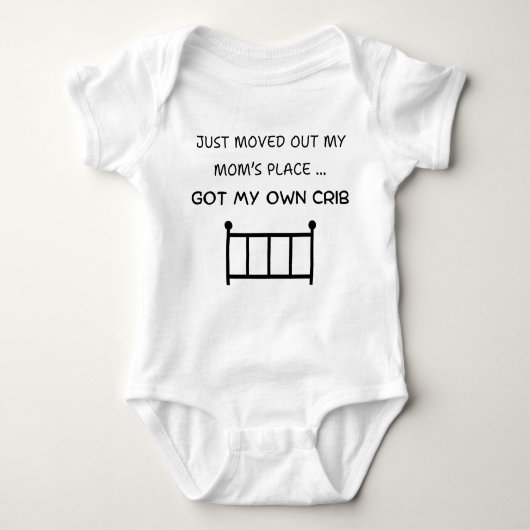 Raus aus meiner Mama, Funny Baby Baby Strampler (Vorderseite)