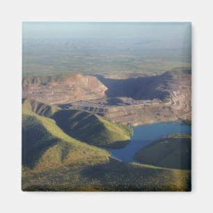 Raute Diamond Mine Magnet